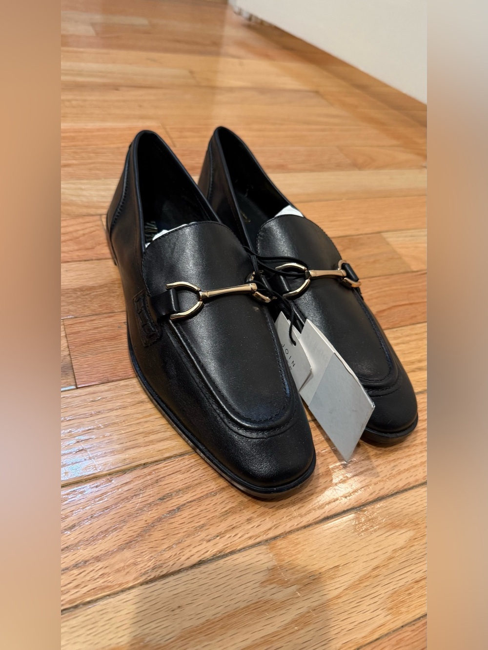 Zara leather loafers , NWT, size 39